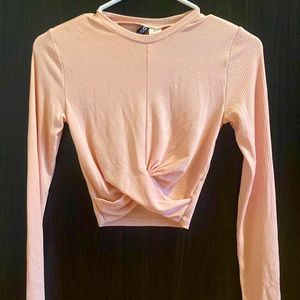 Divider light pink cropped long sleeve top for women